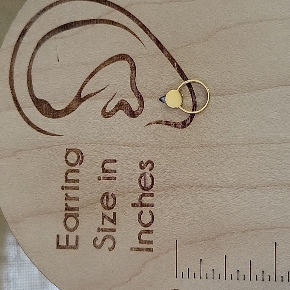 Dainty Circle Drop Earrings, choice of color - Picture 2 of 4